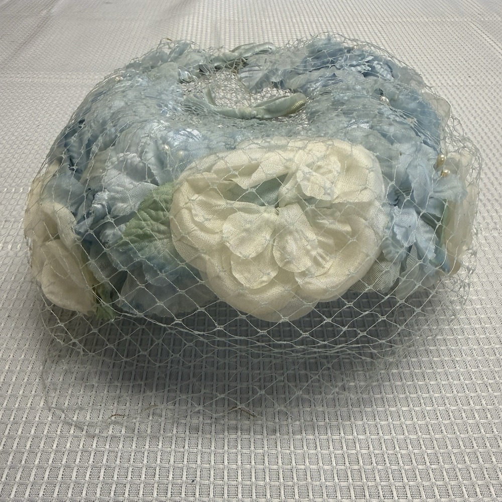 Vintage 1950s Blue Floral Hat Birdcage Veil Velvet Bows Flowers Cocktail